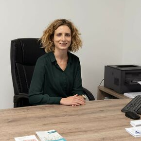 Dr. Elien Jans