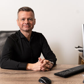 Dr. Hans Eersels